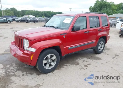 2008 Jeep Liberty Sport из США, поврежденный, VIN 1J8GN28K78W194075